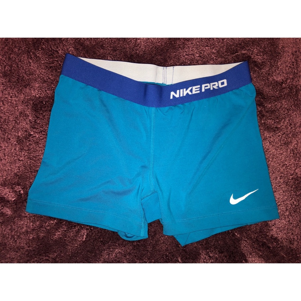 Nike PRO Cool 3” Shorts